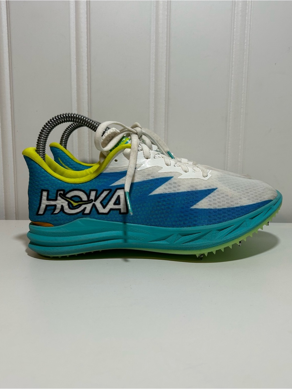 Hoka U crescendo md unisex blue green white track running spike m6.5 w8